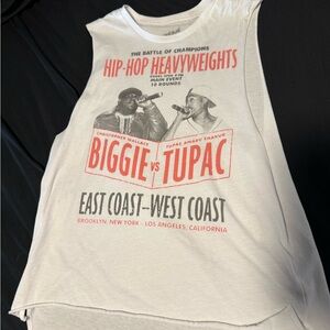 Biggie VS Tupac muscle tee